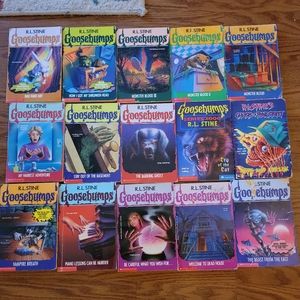 Goosebumps Books lot of 15